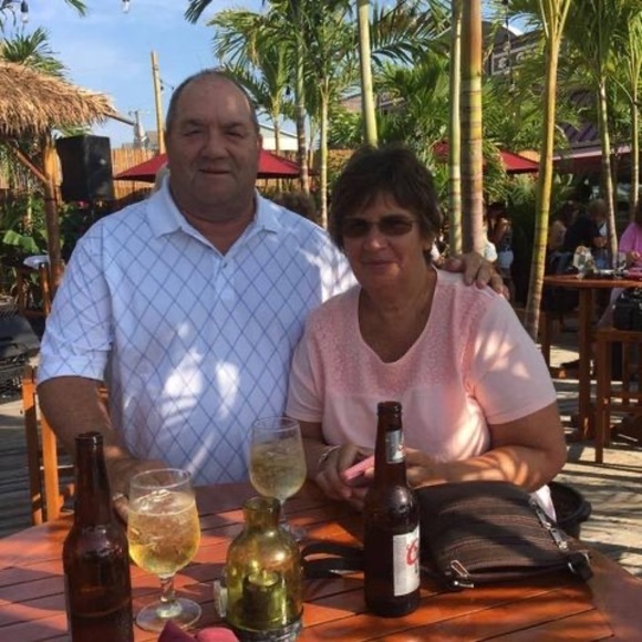 Profile Picture of Glenda Redcay (@glenda_redcay) on Poshmark