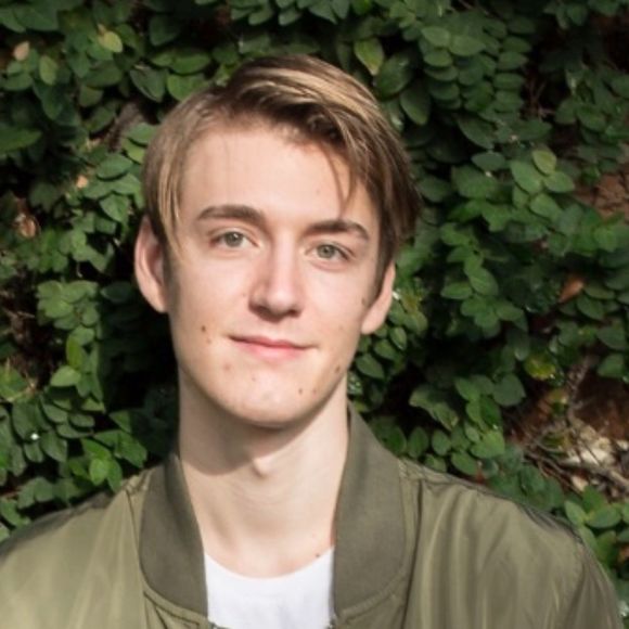 Profile Picture of Joel Herdrich (@joelkh5) on Poshmark