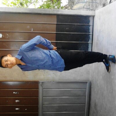 Profile Picture of Mike'S (@MichaelSantZ) on Twitter