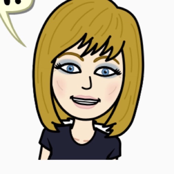 Profile Picture of Irene Gilchrist (@reeni4) on Poshmark