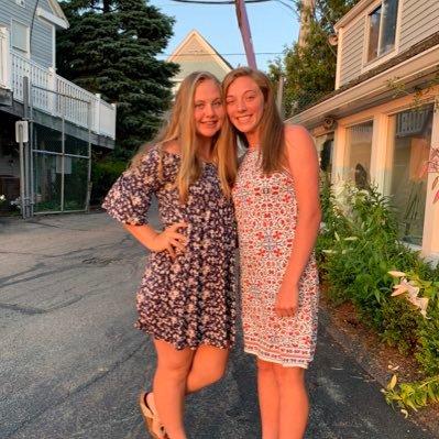 Profile Picture of Molly Vianese (@MollyVianese) on Twitter