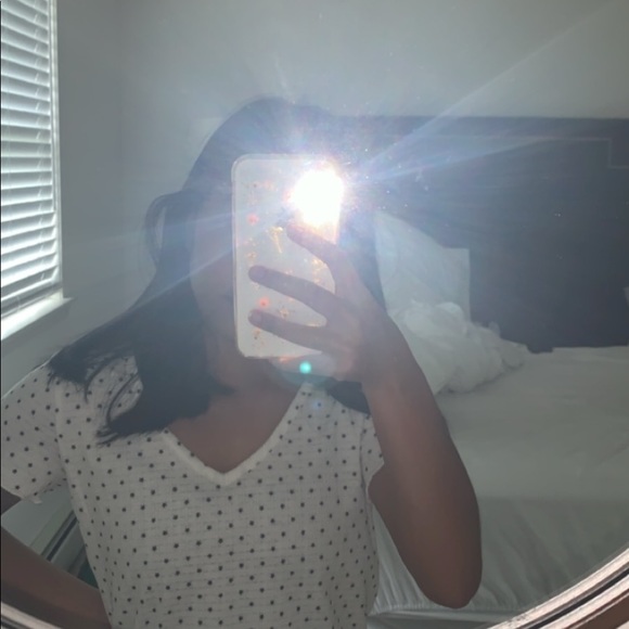 Profile Picture of Michaela Decastro (@michaela_eileen) on Poshmark