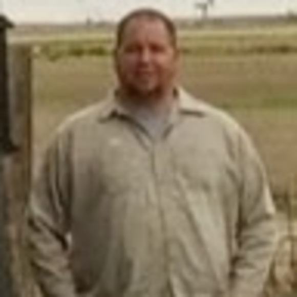 Profile Picture of Stan Seibel (@stanhwt) on Poshmark