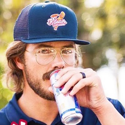 Profile Photo of Not Kris Bryant (@bryskriant) on Twitter