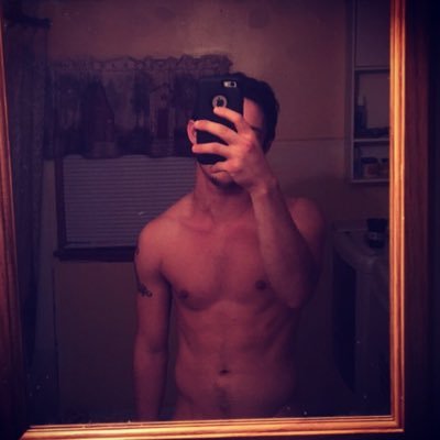 Profile Picture of Corey Cahill (@Coreycahill9) on Twitter
