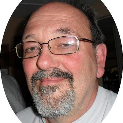 Profile Picture of Kenneth Helmer (@Helmd0r) on Twitter