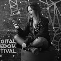 Profile Picture of Helene Malyutina (@helene-malyutina) on Quora