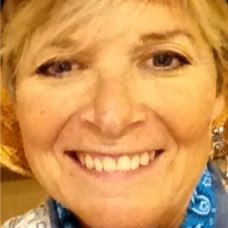 Profile Picture of LEAH CROMWELL (@MONALEAH) on Twitter