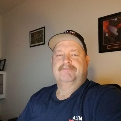 Profile Picture of Chris Samples (@ChrisSamples12) on Twitter