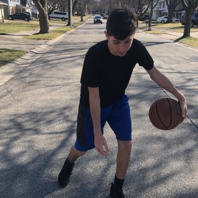 Profile Picture of Jakob Byler (@JakobByler) on Twitter