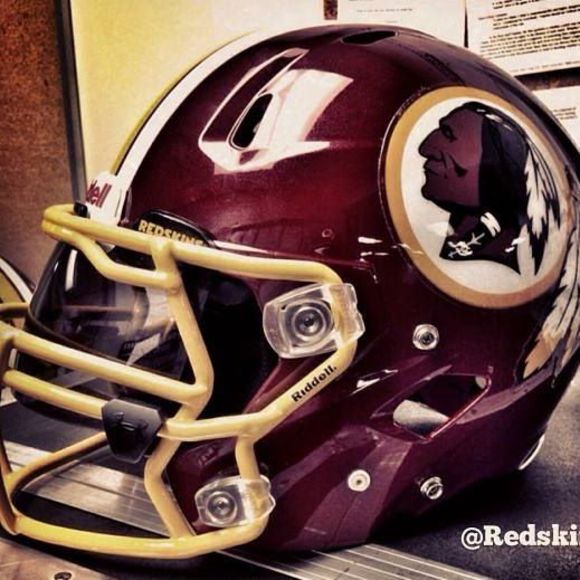 Profile Picture of David Pittman (@dpbowie) on Poshmark