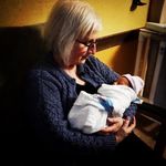 Profile Picture of Nancy Loushay Helgeson (@ariasinger6) on Instagram