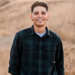 Profile Picture of Topherchris (@topherchris_) on Instagram