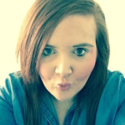 Profile Picture of Flora Campbell (@FloraCampbell89) on Twitter