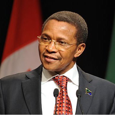 Profile Picture of Jakaya Kikwete (@jmkikwete) on Twitter