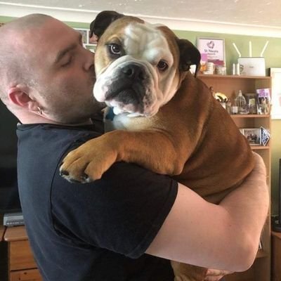 Simon Hutchinson - Twitter Profile Picture of Simon Hutchinson (@Si_Hutchinson_1) on Twitter