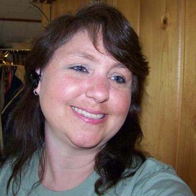 Profile Picture of Kathy Zalewski (@MommaZalewski) on Twitter