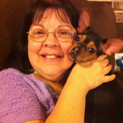 Profile Picture of Wanda Holt (@DanBenBellasMom) on Twitter