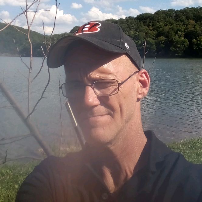 Profile Picture of HOWARD (@howardwipfel330) on Tiktok