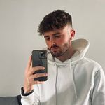 Profile Picture of Leigh Edwards (@leigh.edw) on Instagram