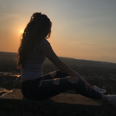 Profile Picture of Kelli Rhodes (@rhodes_kelli) on Twitter