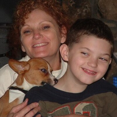 Profile Picture of Debbie Chastain (@DebbieChastain1) on Twitter