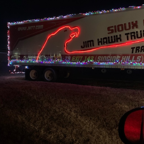 Carl Binneboese - Poshmark Profile Picture of Carl Binneboese (@cbinn) on Poshmark