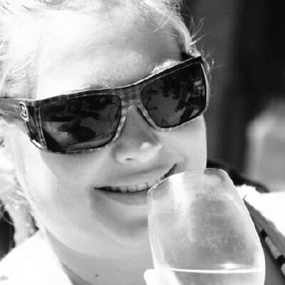 Profile Picture of Monique Le Roux (@MonLeRoux) on Twitter