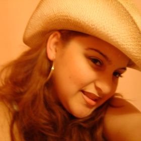 Profile Picture of Gloria Baeza (@gloriaguzmanb) on Pinterest