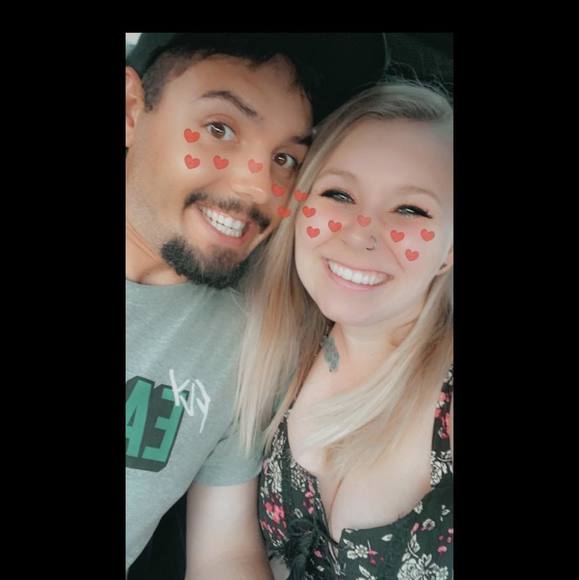 Profile Picture of Alex Hay (@hayam123) on Poshmark