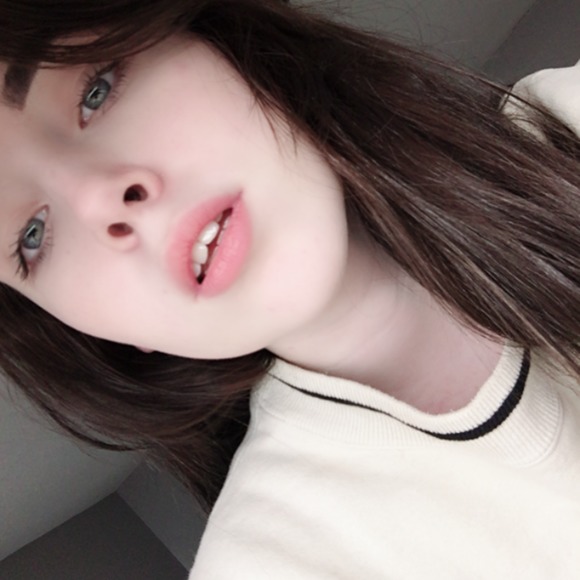 Michaela Archer - Poshmark Profile Picture of Michaela Archer (@michaela_archer) on Poshmark