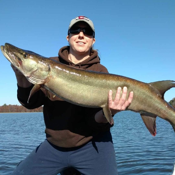 Profile Picture of Jodi Pinnow (@jodipinnow) on Poshmark