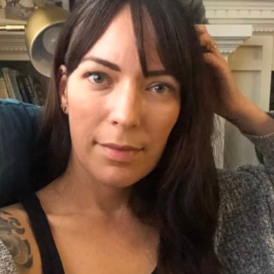 Profile Picture of Rebecca Hansen (@RebeccaHansen_) on Twitter