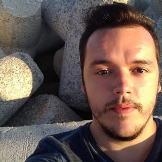 Profile Picture of Alex Cordas (@AlexCrdV) on Facebook