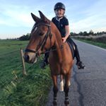Profile Picture of Charlize Lois Keller (@charlizeloiskeller) on Instagram