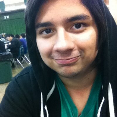 Profile Picture of Ralph Alvarado (@BFMVGAMER12) on Twitter