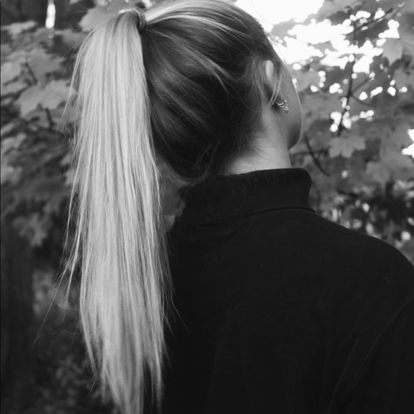 Profile Picture of Maddy Lamotta (@maddyl4) on Poshmark