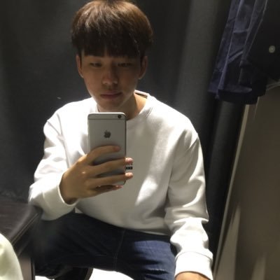 Profile Picture of Fang lu yu (@fangluy) on Twitter