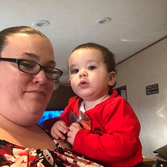 Profile Picture of Ruth Nickle (@ruthnickle06) on Poshmark