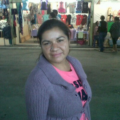 Profile Picture of Elizabeth Arroyo (@jr_estrellita) on Twitter