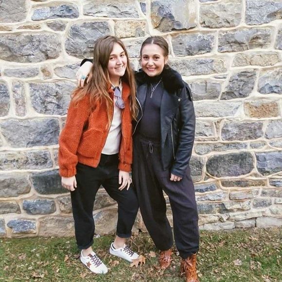 Profile Picture of Colleen Gensemer (@funkycocolleena) on Poshmark