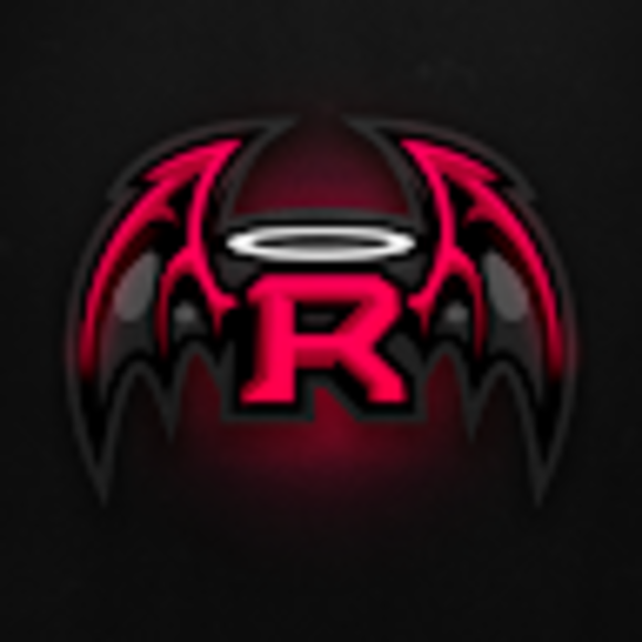 Profile Picture of Maxx Lupo (@lupomaxx123) on Poshmark