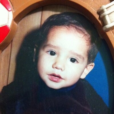 Cesar Rene - Twitter Profile Picture of Cesar Rene (@ReneHennessey) on Twitter