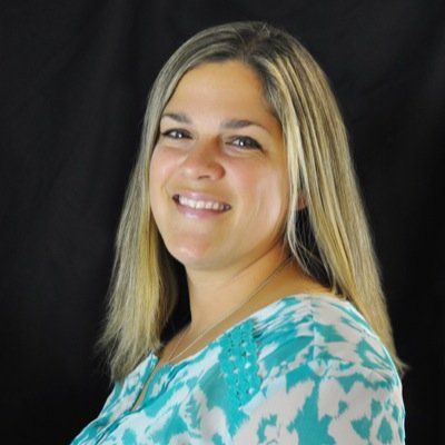 Profile Picture of Lisa Barrett (@mrsbarrett_ccps) on Twitter