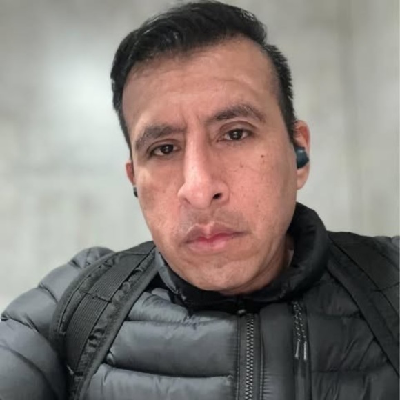 Profile Picture of Horacio Cordova (@cordovahch) on Poshmark