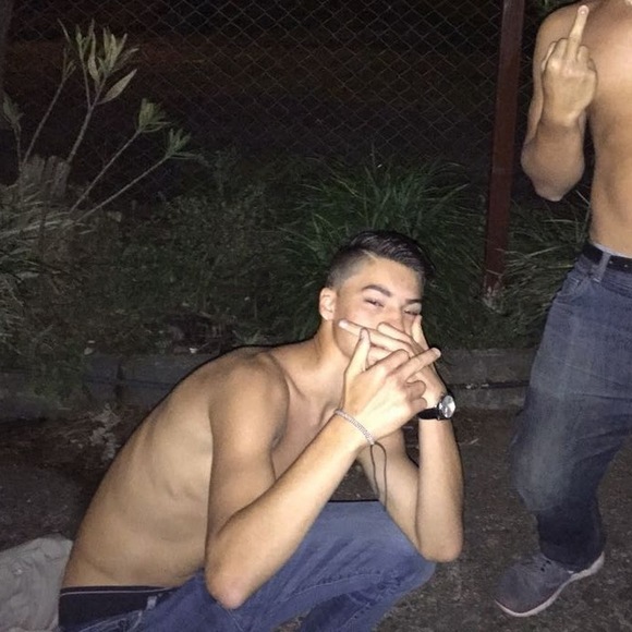 Profile Picture of Jose david Loaiza campos (@jloaiza17) on Poshmark