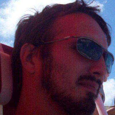 Profile Picture of Adrián Castelo (@adrianc33) on Twitter