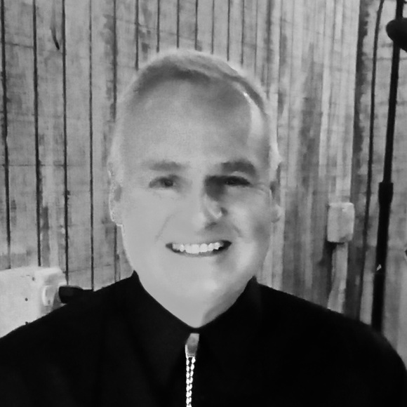 Profile Picture of Todd Clayton (@toddpclayton) on Poshmark