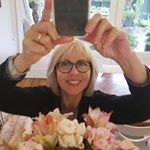 Profile Picture of juliemdavidson (@julie_m_davidson) on Instagram