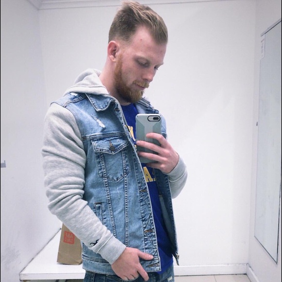 Profile Picture of Will Pleasants (@willbball) on Poshmark